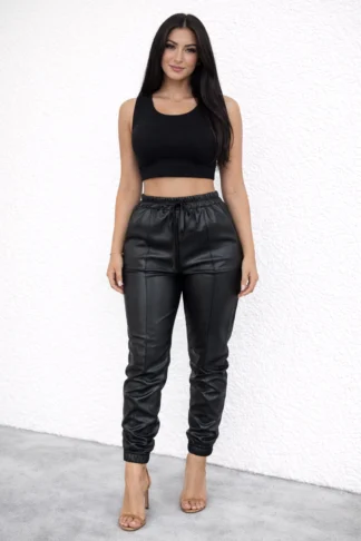 113 Calça estilo jogger courino