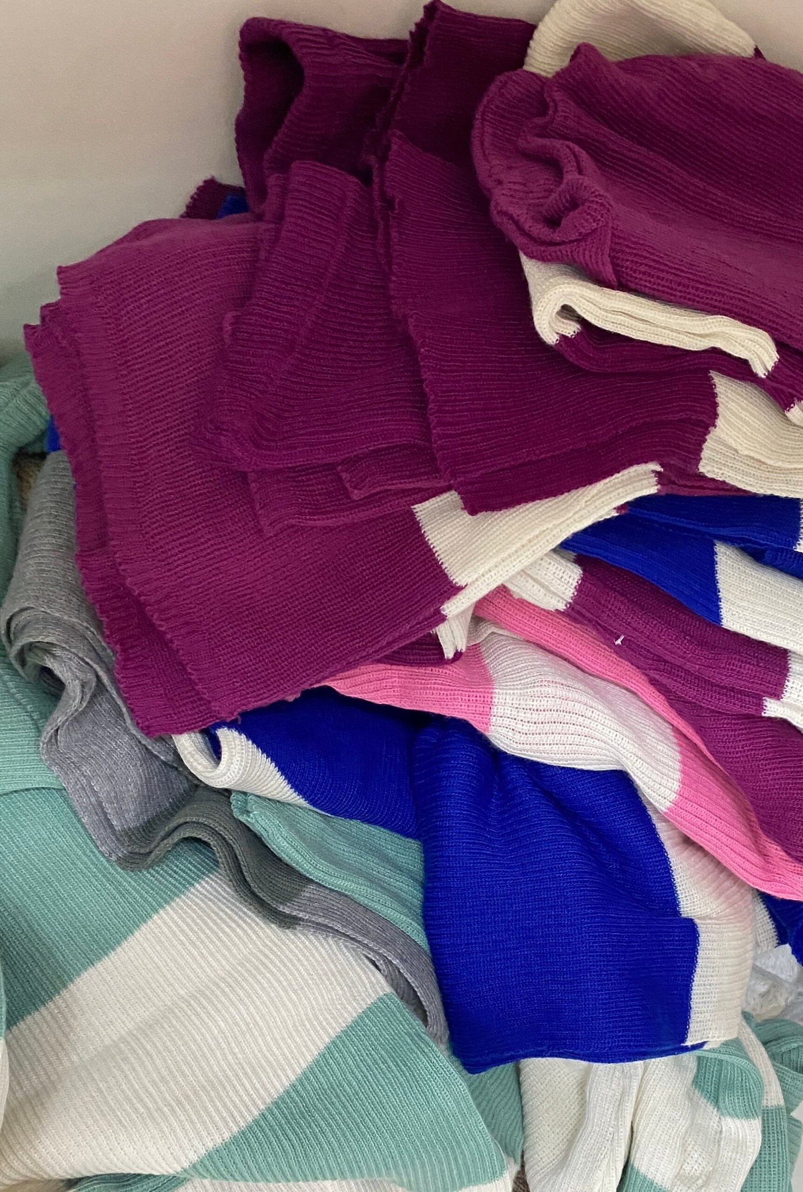 2503 Conjunto Paula max cardigan e vestido tomara que caia midi tricô - Imagem 8