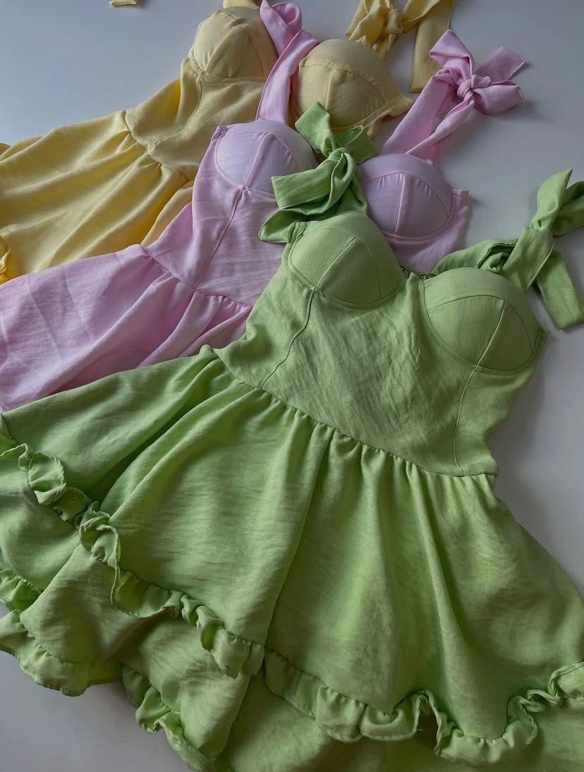 2802 Vestido Fran Barbie curto regata decote retro e rodado babado alfaiataria - Imagem 8