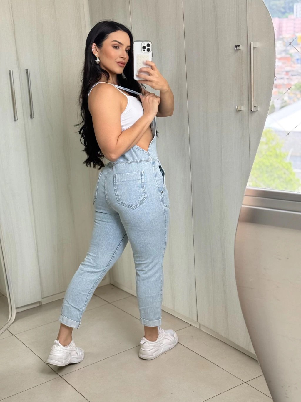 2468 Macacão Jardineira jeans - Imagem 4