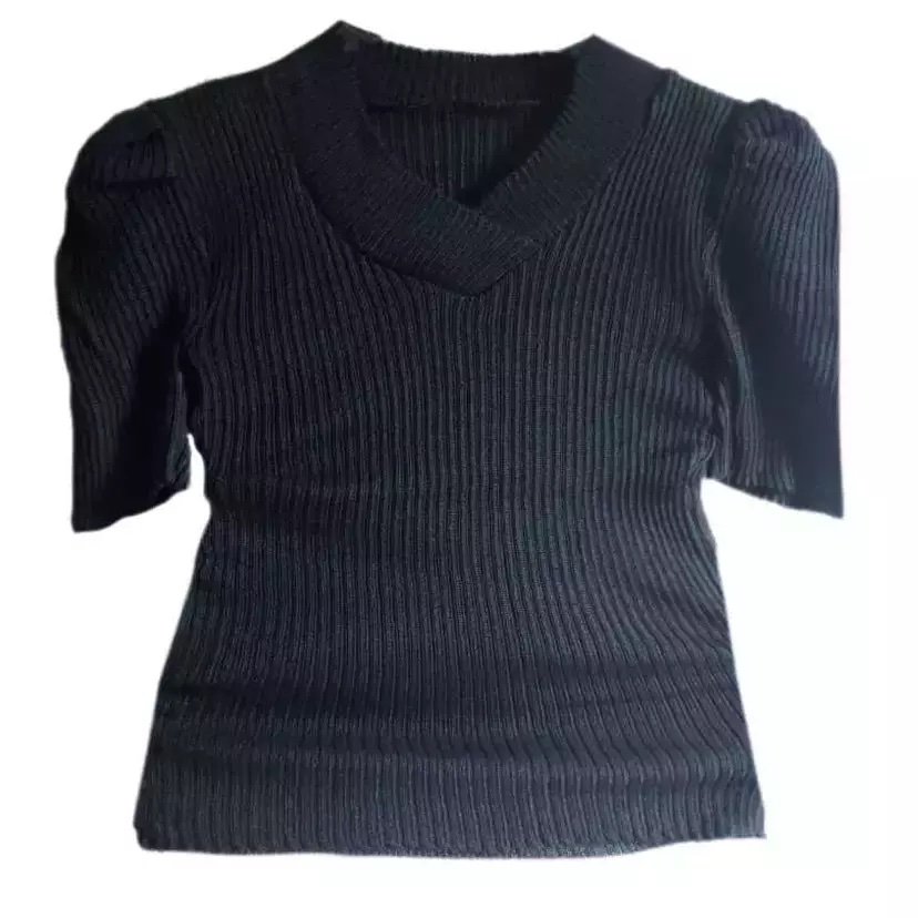 2469 Blusa gola V manga curta princesa tricô - Imagem 5