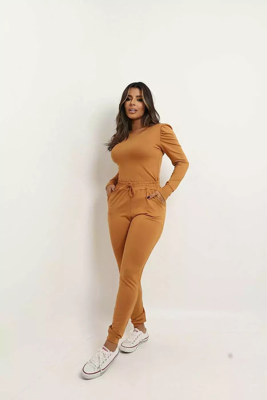 2104 Conjunto Gabriel blusa manga longa bufante princesa e calça jogger moletom - Imagem 5