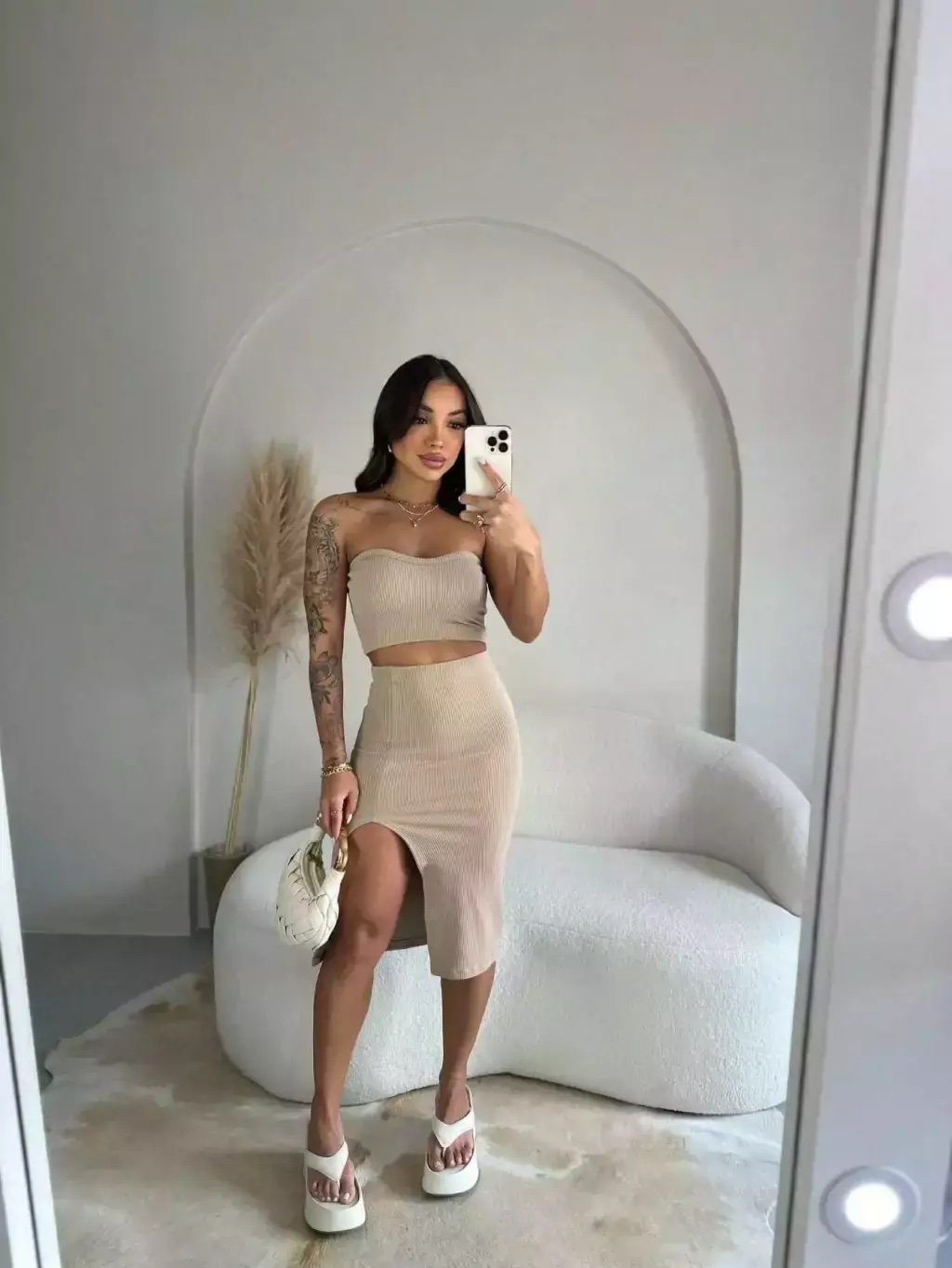 2001 Conjunto cropped tomara que caia e saia midi fenda - Imagem 16