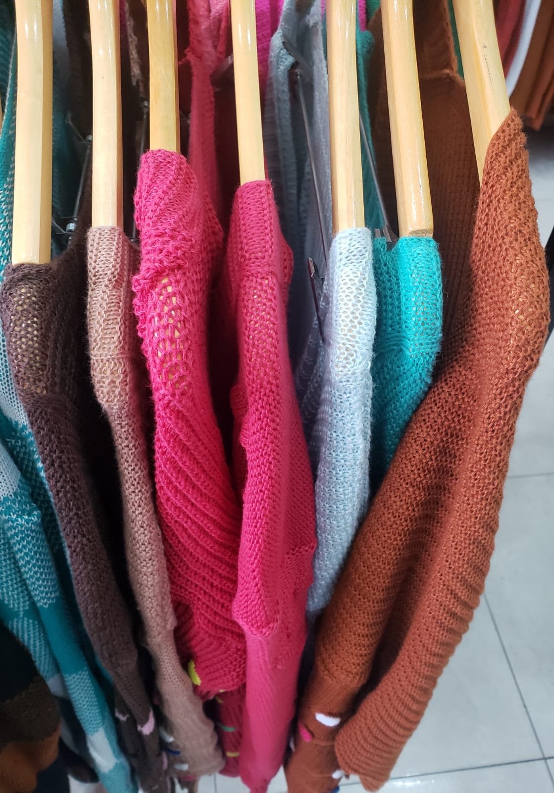 2393 Cardigan kimono Paula pompom color tricô - Imagem 4