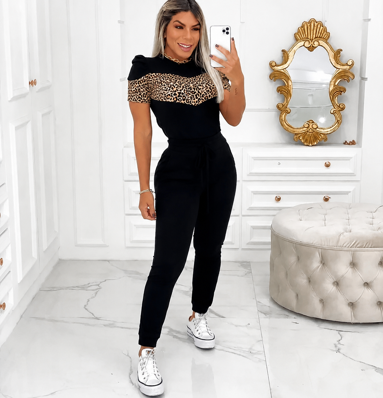 2626 Conjunto Leo blusa t-shirt manga curta princesa faixa onça e calça estilo jogger canelado - Imagem 2
