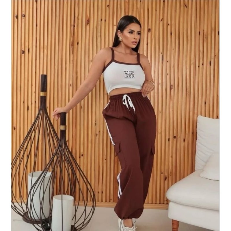 2057 Conjunto Cropped New York regata bicolor e calça parachutes bolso cargo com listra - Imagem 2