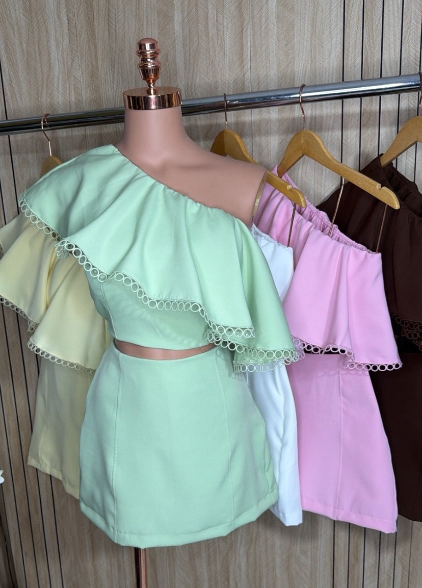 2026 Conjunto Mab Cropped babado e saia com shorts alfaiataria - Imagem 3