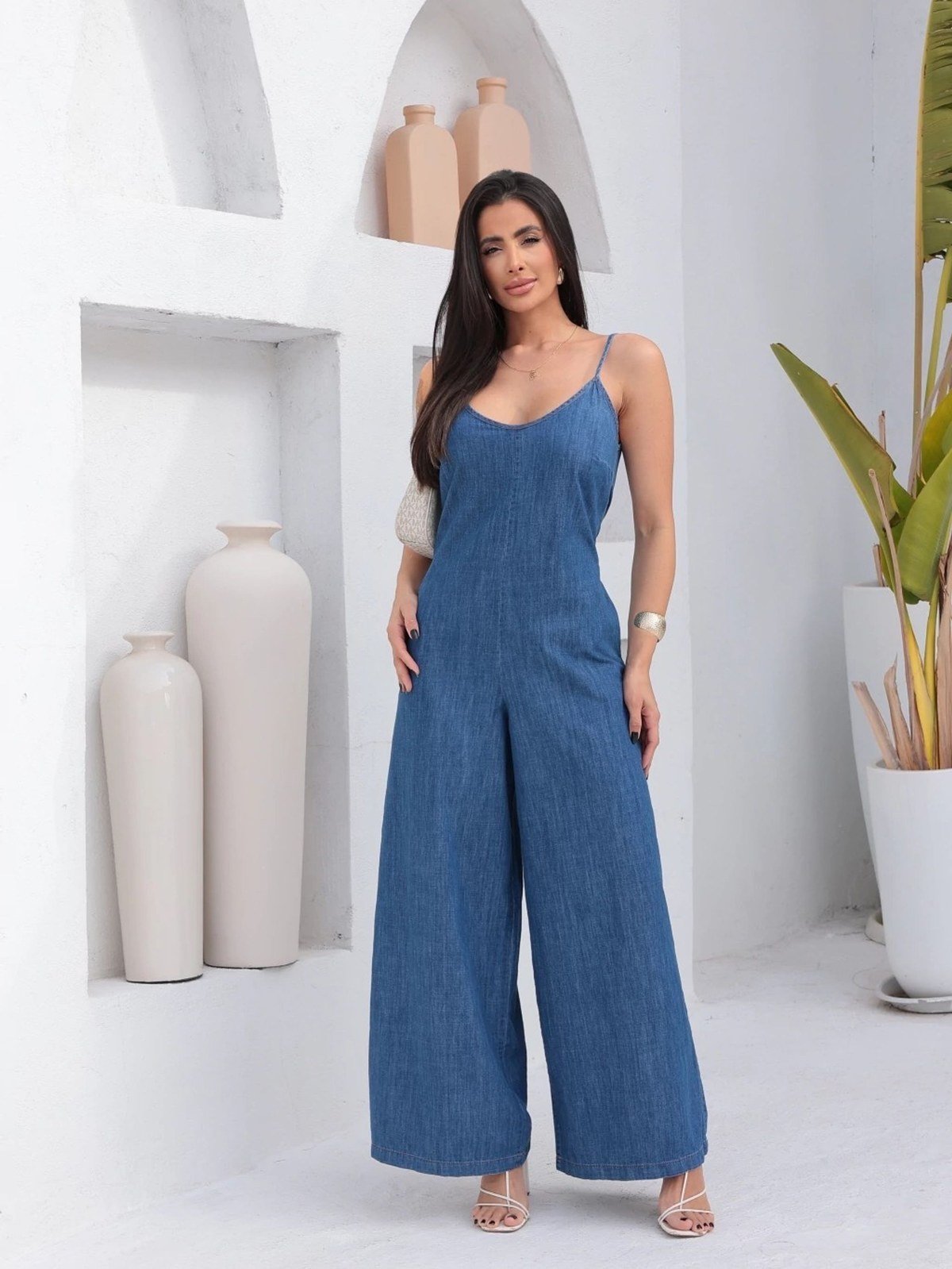 2221 Macacão Kelly max pantalona alça fina jeans - Imagem 2