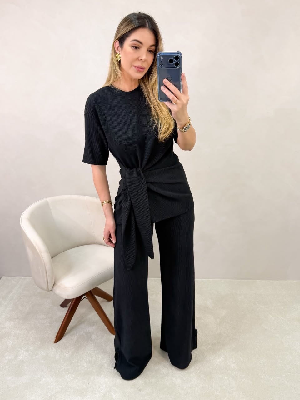 027 Conjunto Blusa T-shirt com ajuste na cintura e calça max pantalona canelado - Imagem 3