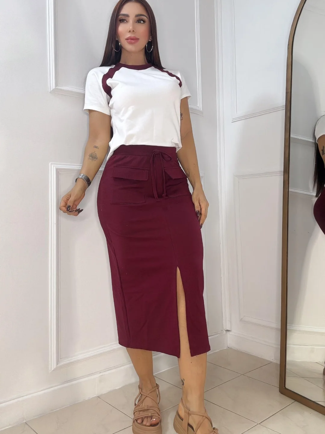 011 Conjunto Luli blusa polo bicolor e saia midi fenda moletom - Imagem 2